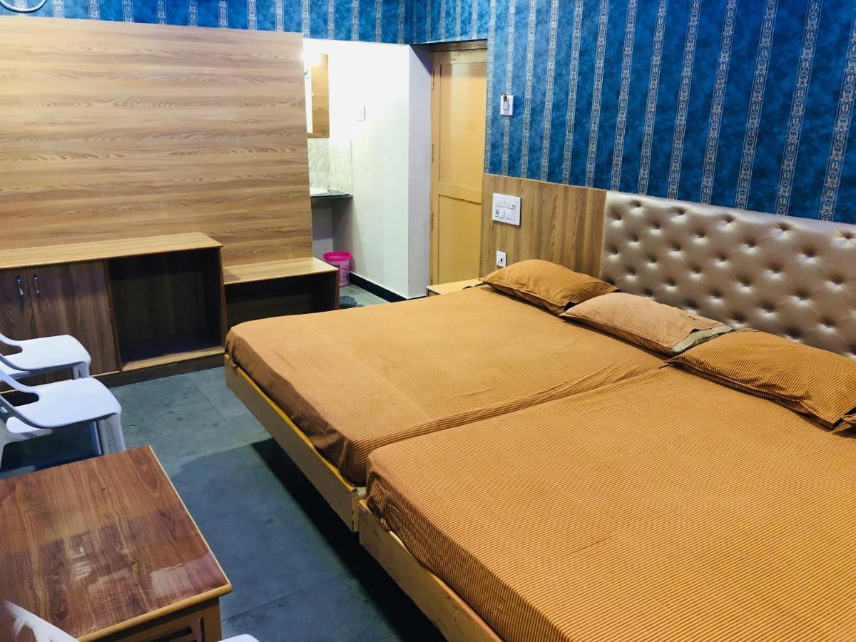 C M Hotel New Wodapatti Экстерьер фото